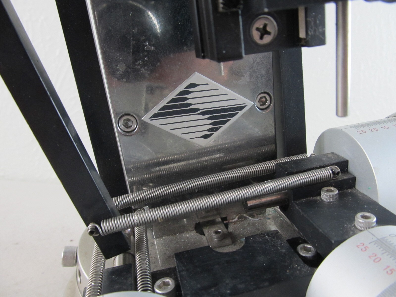 Sutter Instrument MP-85 Micromanipulator w/ Rotating Magnetic Base