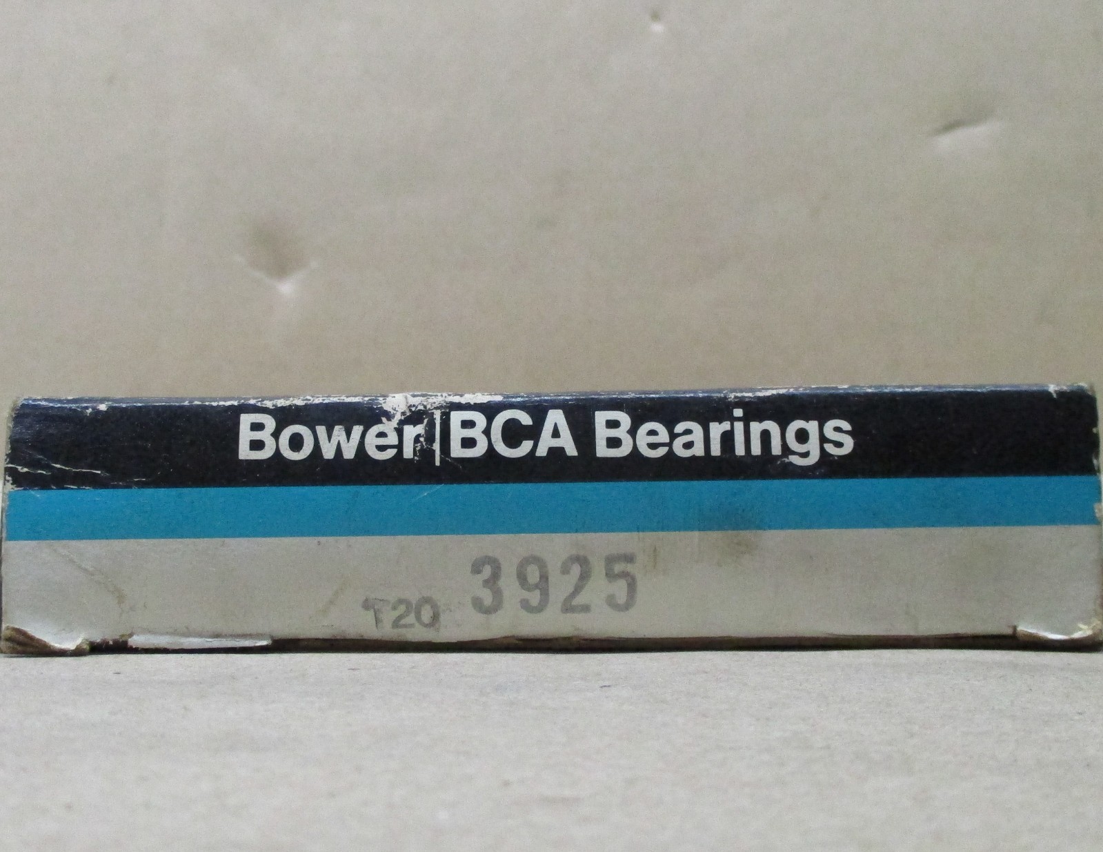 BRAND NEW FEDERAL MOGUL BOWER/BCA ROLLER BEARING CUP RACE 3925