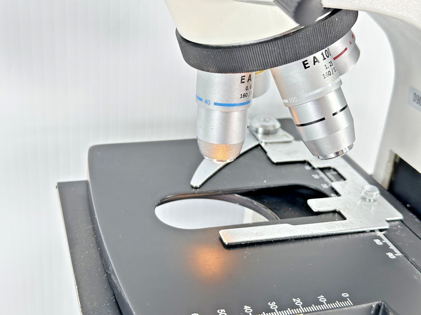 Unbranded Compound Laboratory Microscope EA 4x 10x 40x 100x Objectives