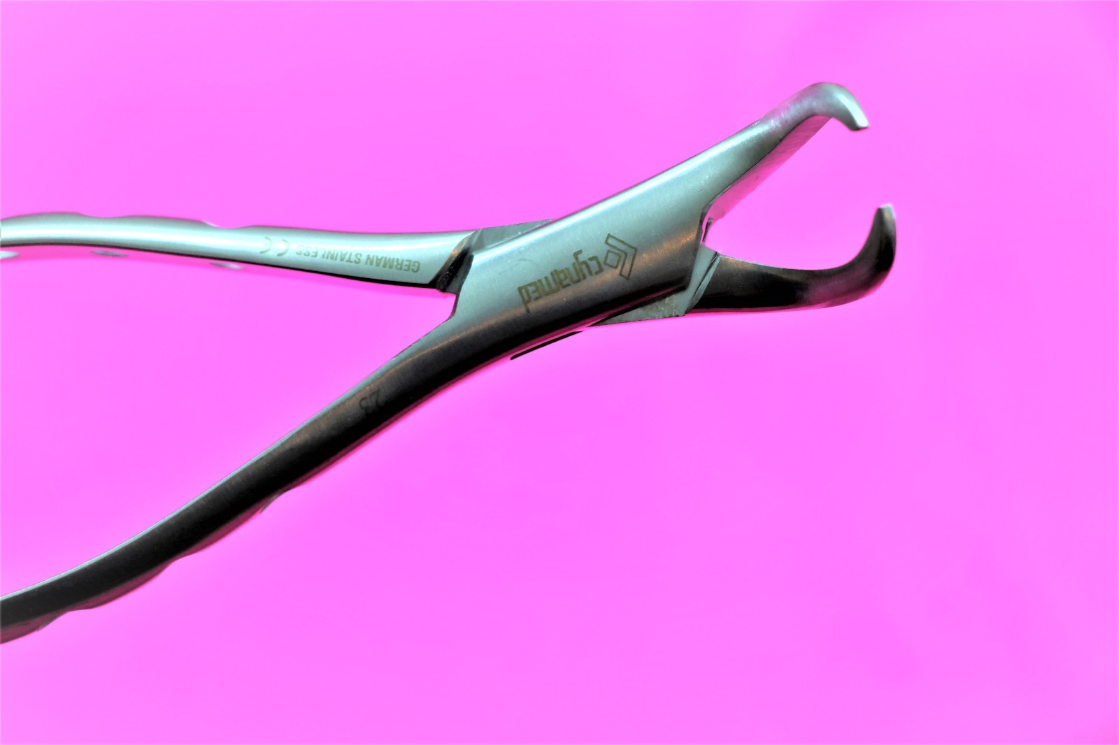 PREMIUM GERMAN AUTOCLAVABLE COW HORN LOWER MOLAR DENTAL EXTRACTING FORCEPS #23