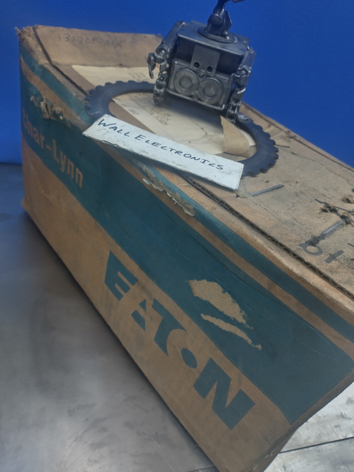 ORIGINAL Char-Lynn 109-1287-006 Hydraulic Motor =New Old Stock=