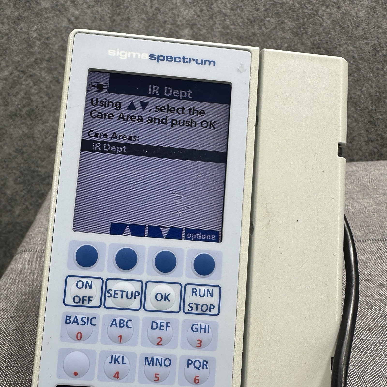 Baxter Sigma Spectrum IV Infusion Pump with AC Adapter Pole Mount Tested Working
