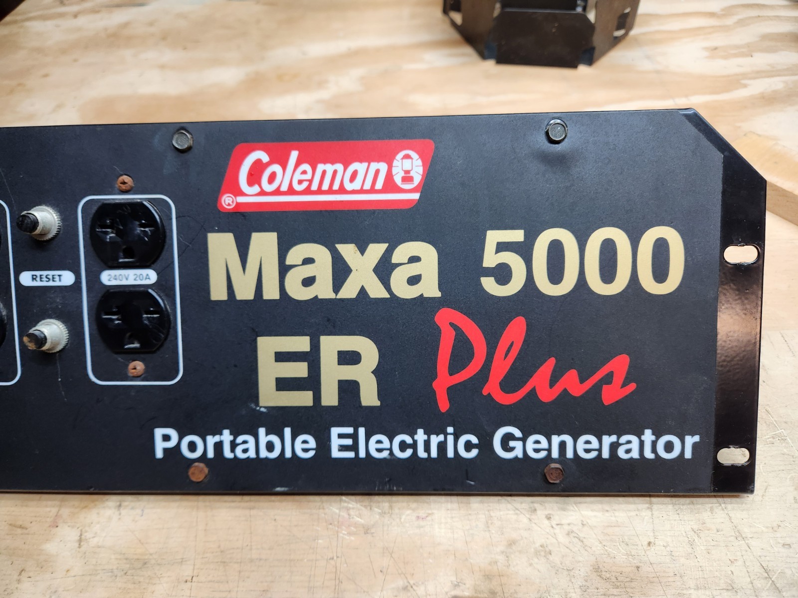 Older 1990’s COLEMAN POWERMATE Maxa ER Plus 5000 GENERATOR Control Panel Used
