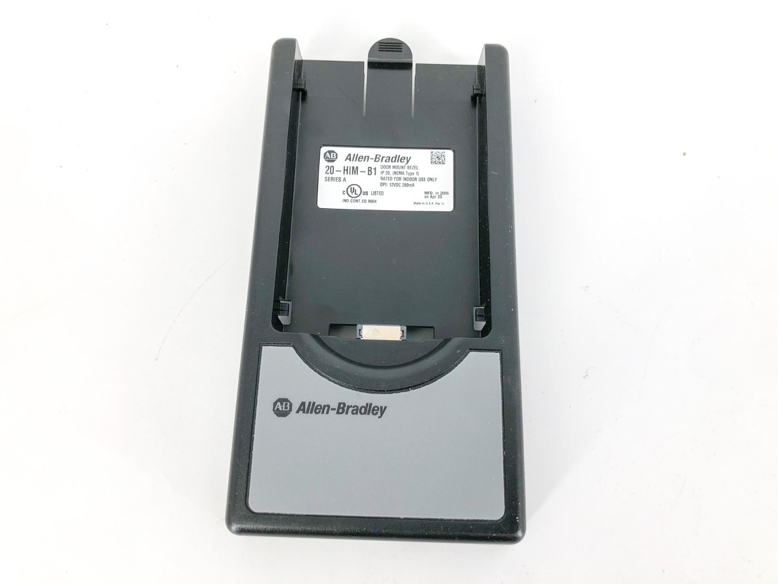 New Allen Bradley 20-HIM-B1 Bezel Kit w/ 1202-C30 Cable IP 20 NEMA Type 1