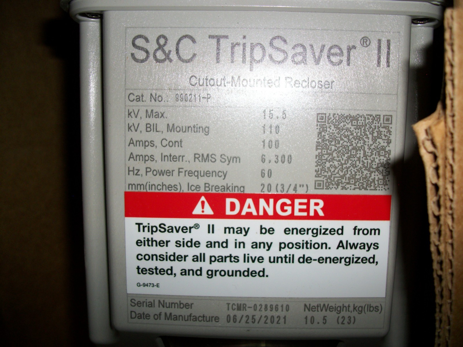NEW IN BOX S&C TRIPSAVER II CUTOUT MOUNTED RECLOSER CAT # 990211-P 15.5 110