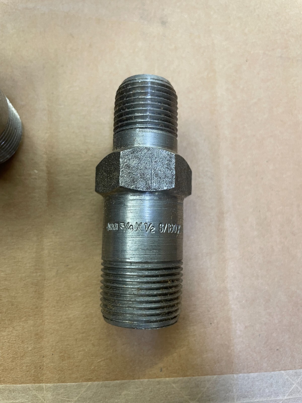 SWAGE NIPPLE 3/4″ x 1/2″ S/160 x XXH Eccentric Thread Both End A234 WPBN SP95