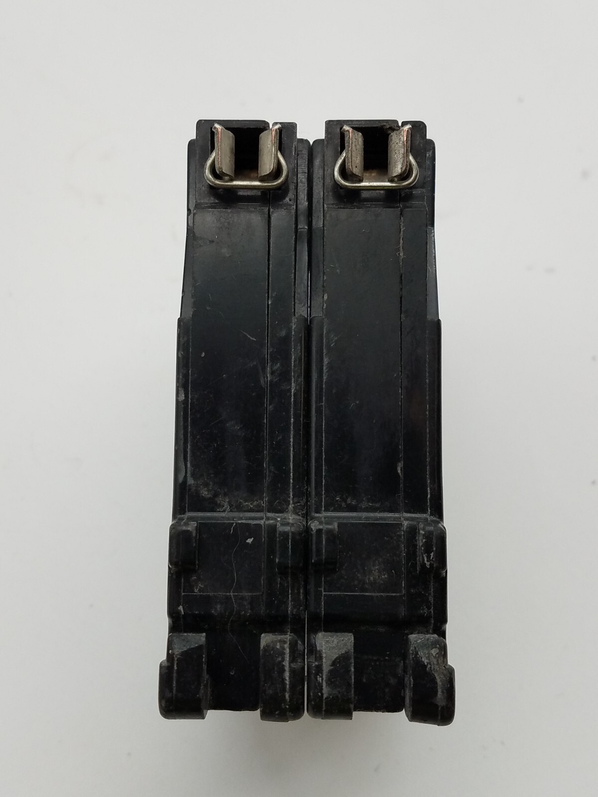 Cutler Hammer CH230 Circuit Breaker 30A 120/240V 2P 30 Amp Plug In Used