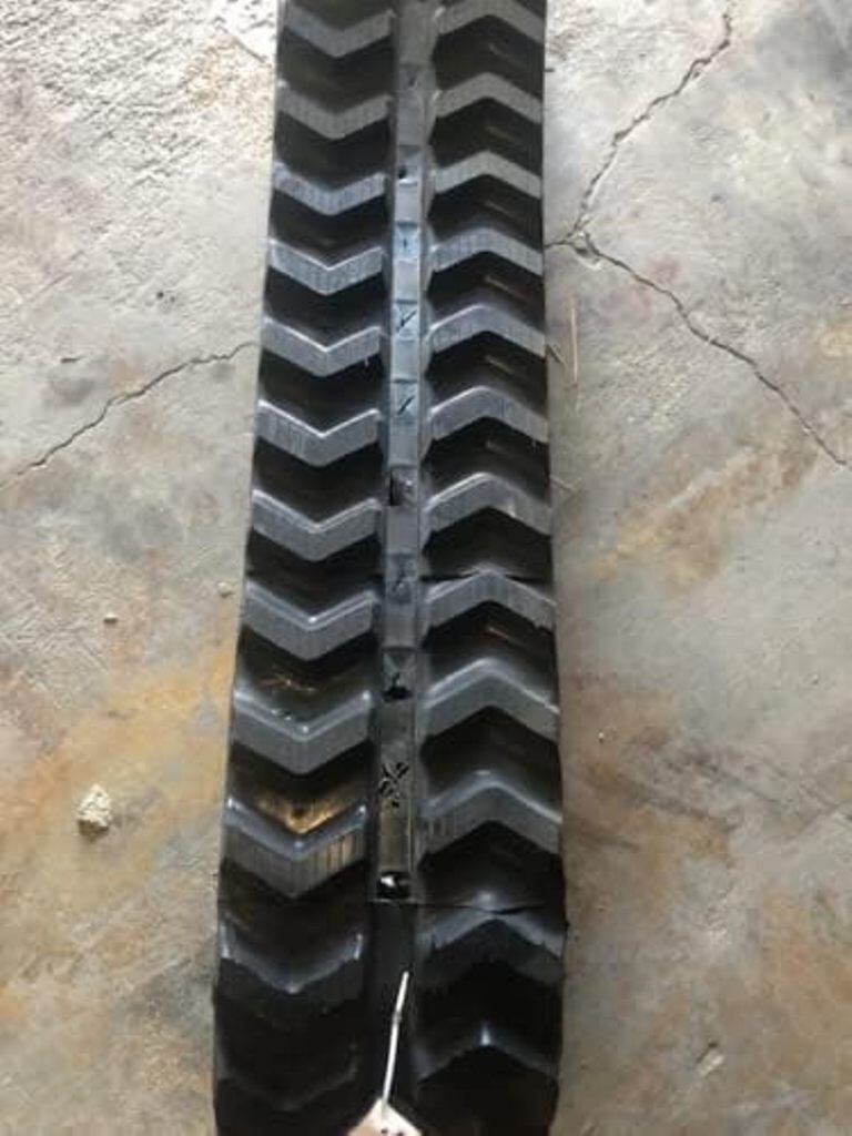 (2-Tracks) BOBCAT Rubber Track 320 230X72X45 2307245