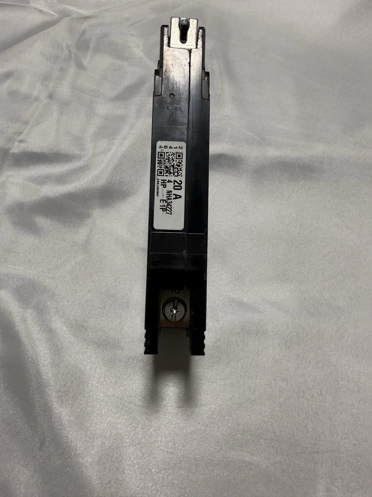 Square D EDB14020 20A 277V 1-Pole Bolt-On Circuit Breaker, Lot of 5