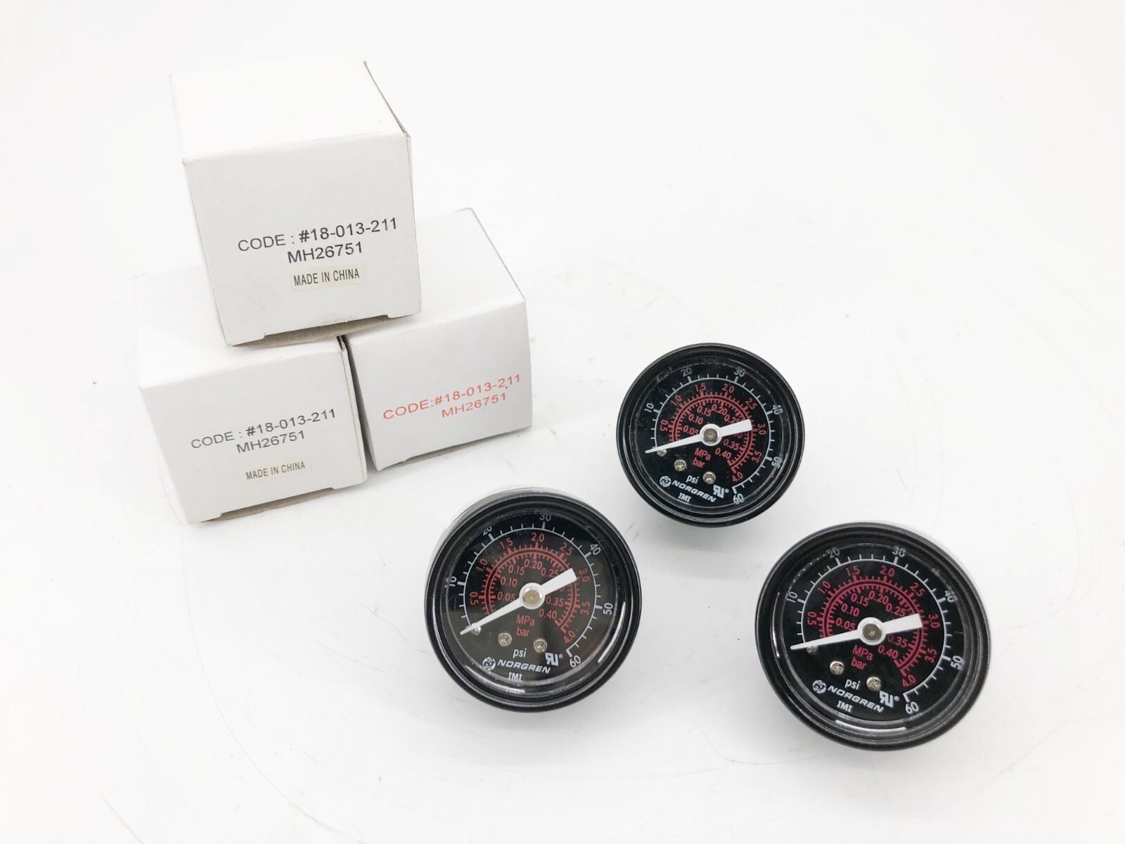 Lot of 3 New Norgren 18-013-211 Pressure Gauges 0-60psi 1/8″ NPT