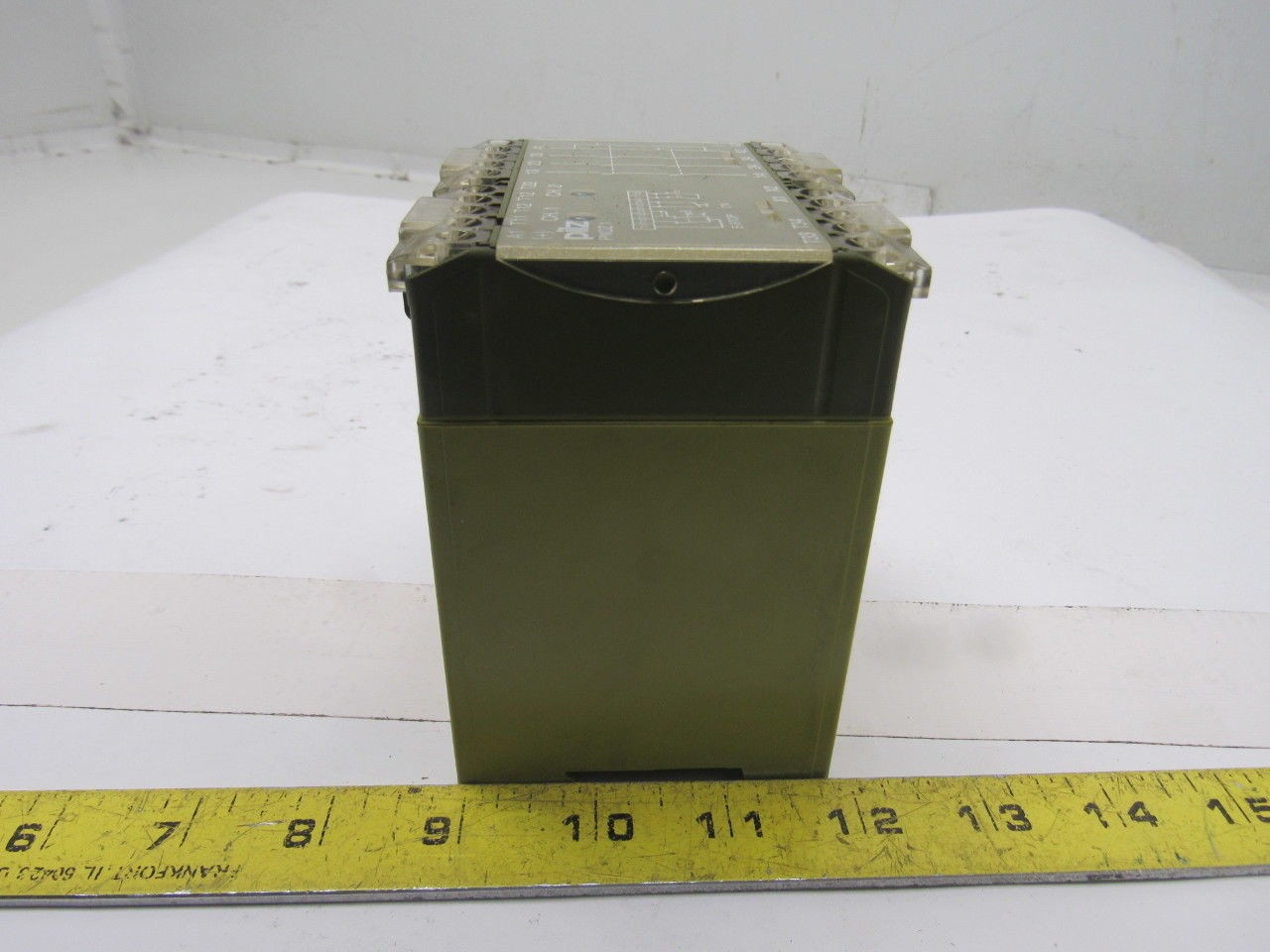 Pilz PNOZ 1 3S/1O ID Nr. 475695 E-Stop Safety Gate Relay 24VDC
