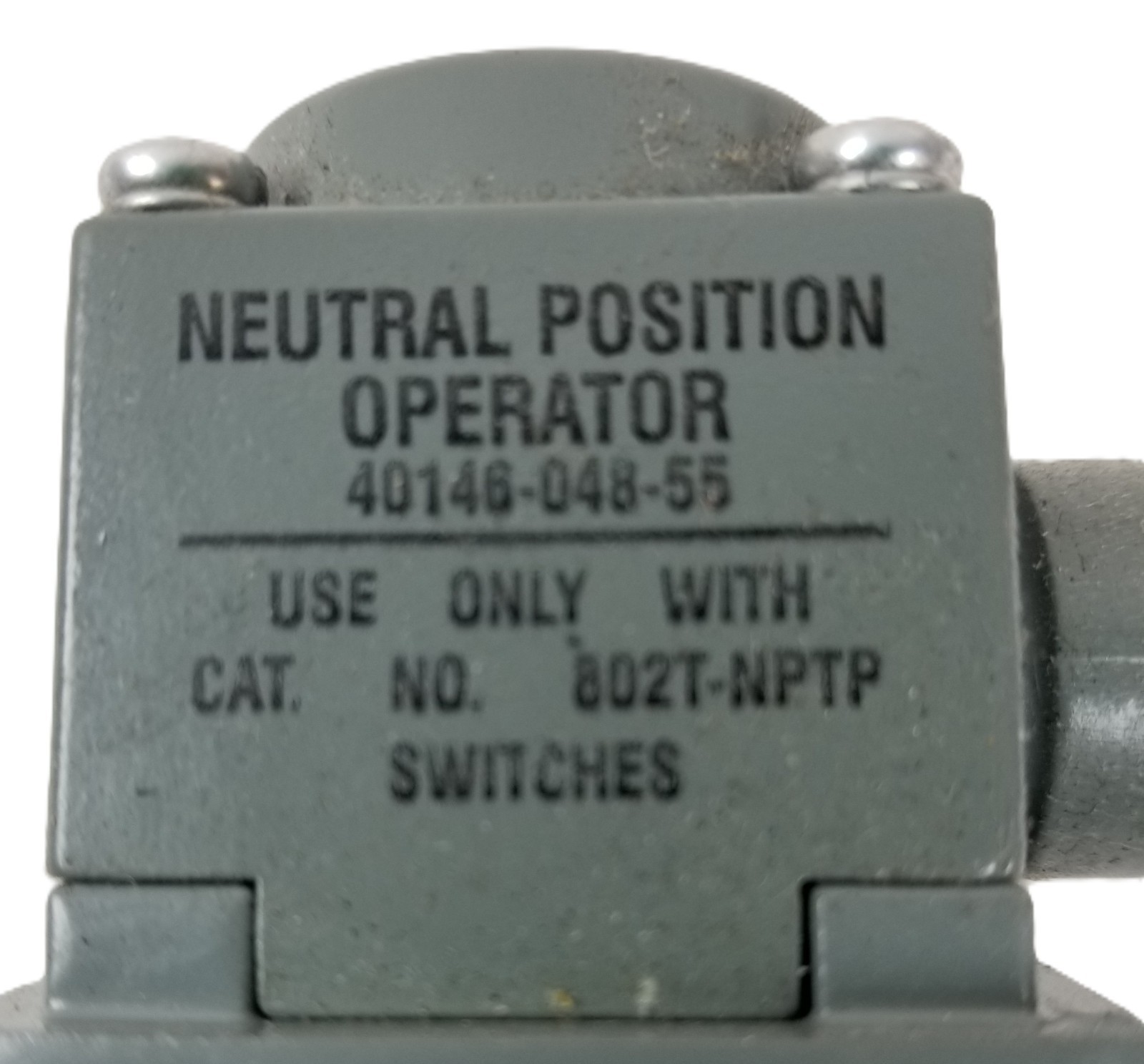 Allen-Bradley 802T-NPTP Limit Switch Oil Tight 4-Circuit 2NO/2NC 1/2″ NPT NEW