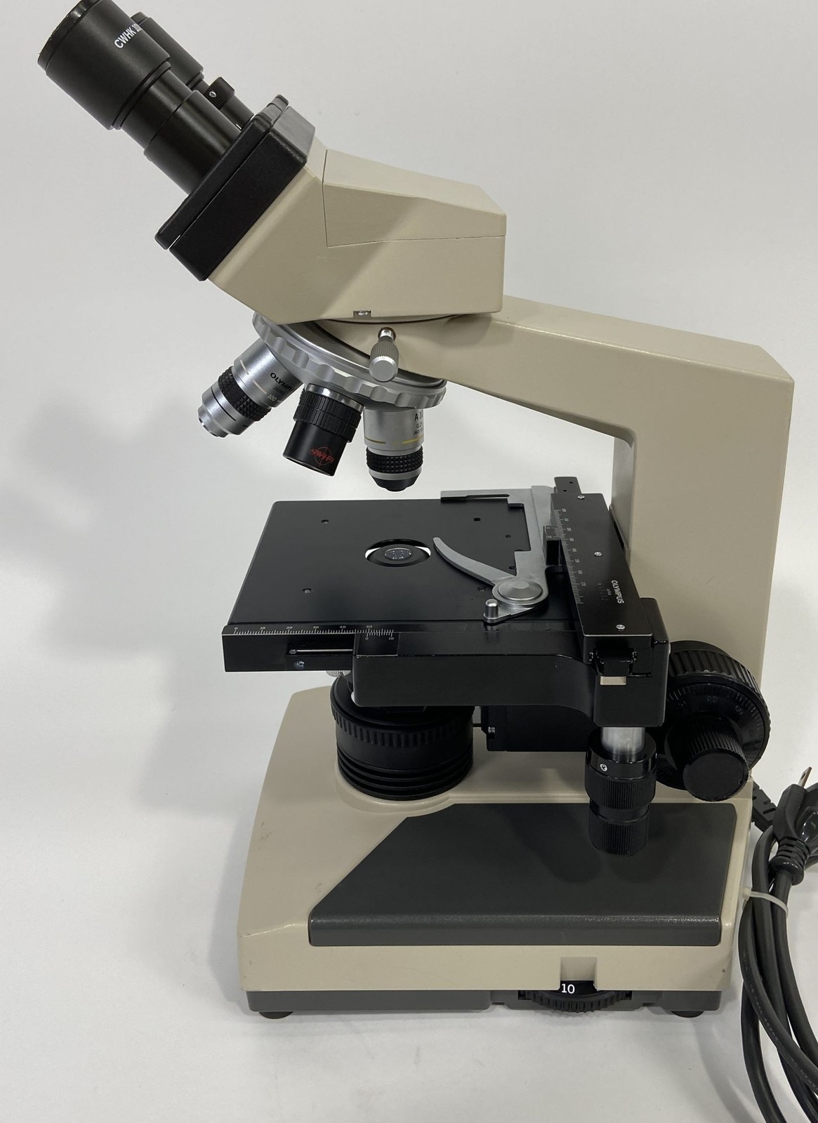 Olympus CHT CH-2 Binocular Laboratory Microscope 4X 10X 40X 100X 9