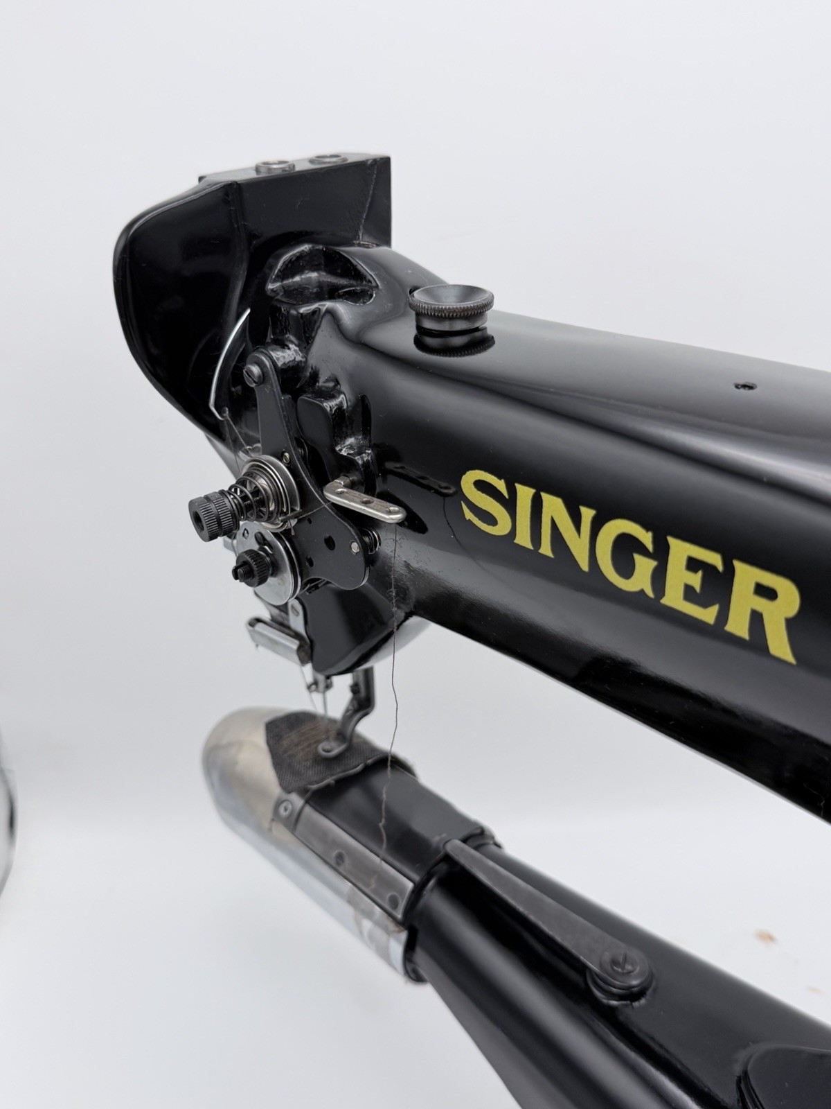 Singer 47W70 Industrial Darning Machine – Fully Refurbished