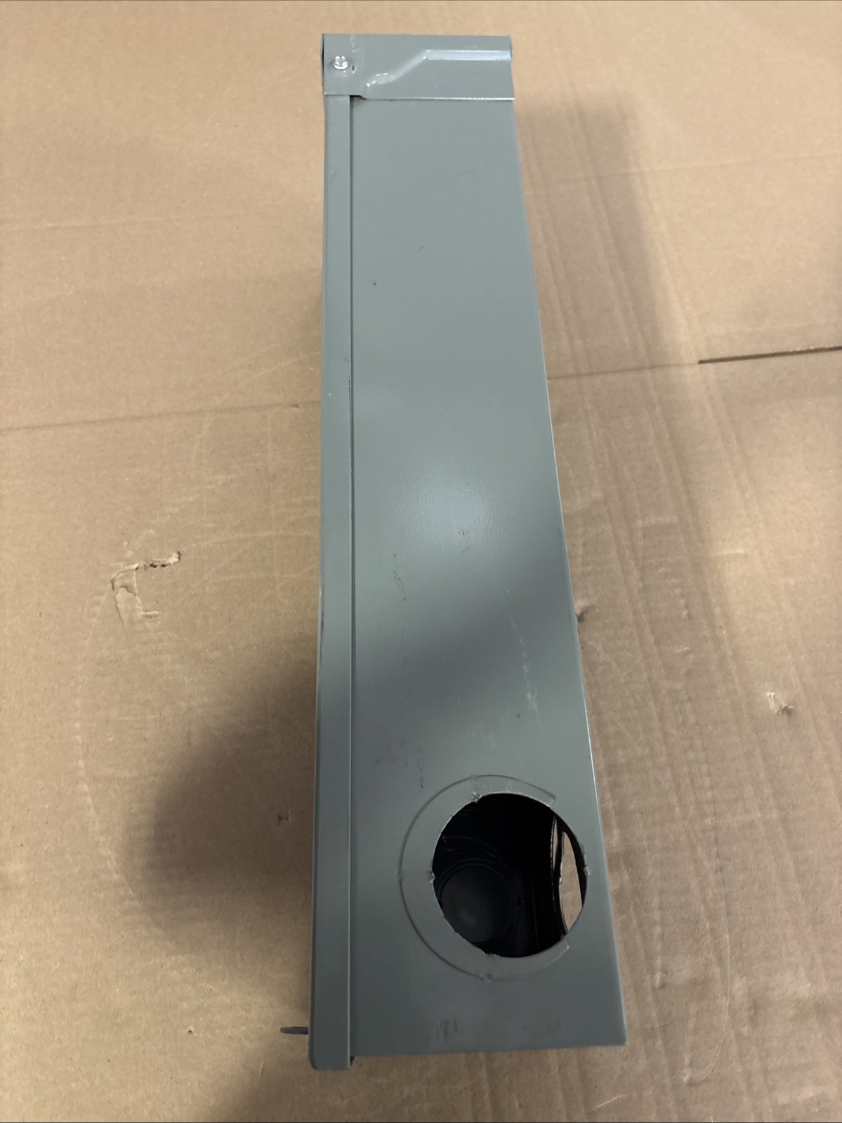 Square D – Q2200MRBE crcuit Breaker Enclosure with Main Breaker QDL22200