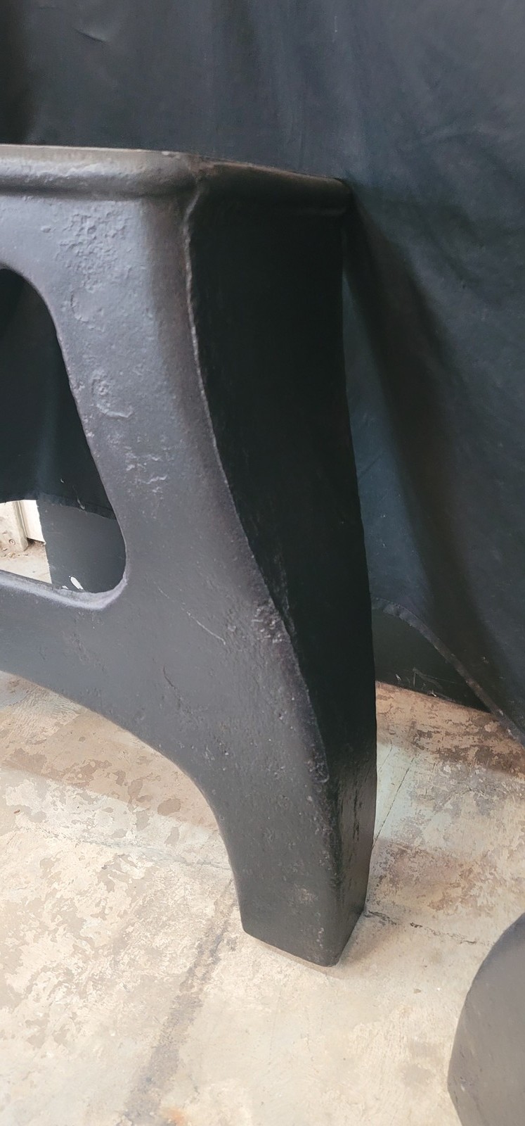 Pair of Cast Iron Factory Tapered Machine Legs 21″ T GS00689