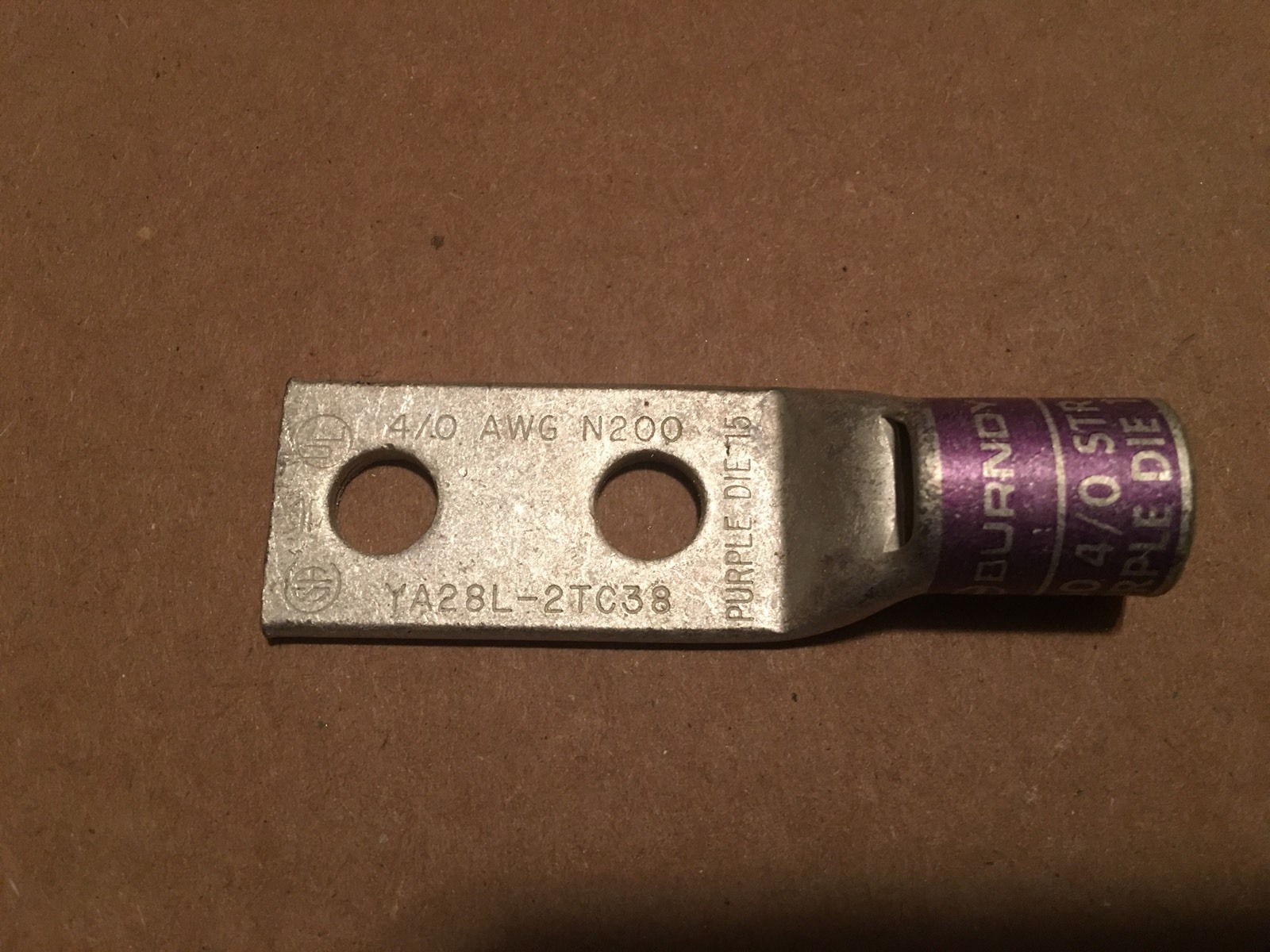 1PC. BURNDY YA28L-2TC38 N200 4/0 STR CU PURPLE DIE 15