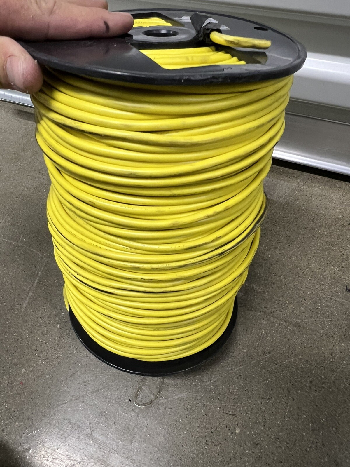 Service Wire Co 14 AWG 600 V 500′ Yellow Wire