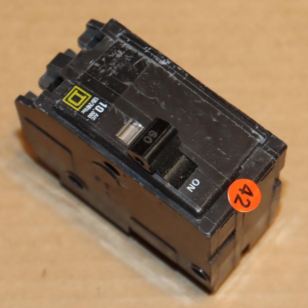 One Square D QO260 2 Pole 60 Amp Plug In Breaker OG#42