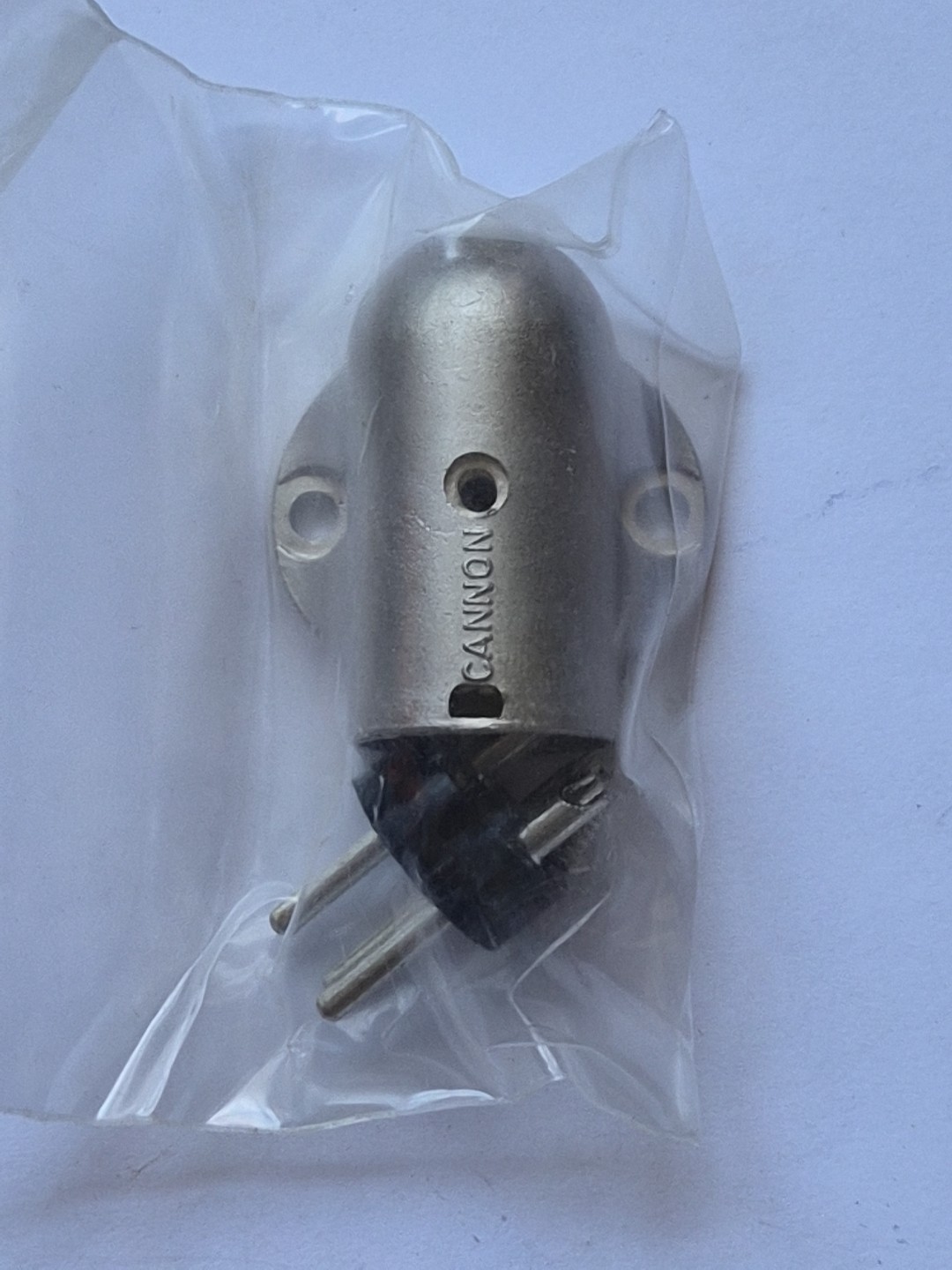 Cannon 3-Pin Surface Mount Connector XLR3-42, NOS.
