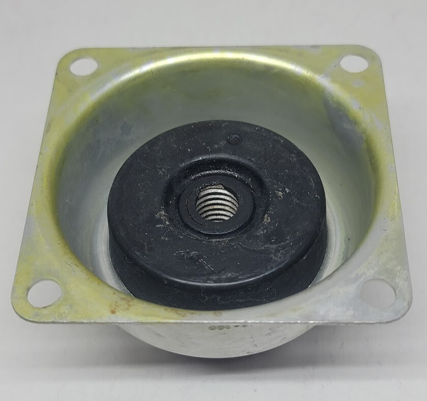 LORD Mfg. – 204PHC18-100 – Vibration Isolation Platform Shock Mount 3″ SQ. NOS