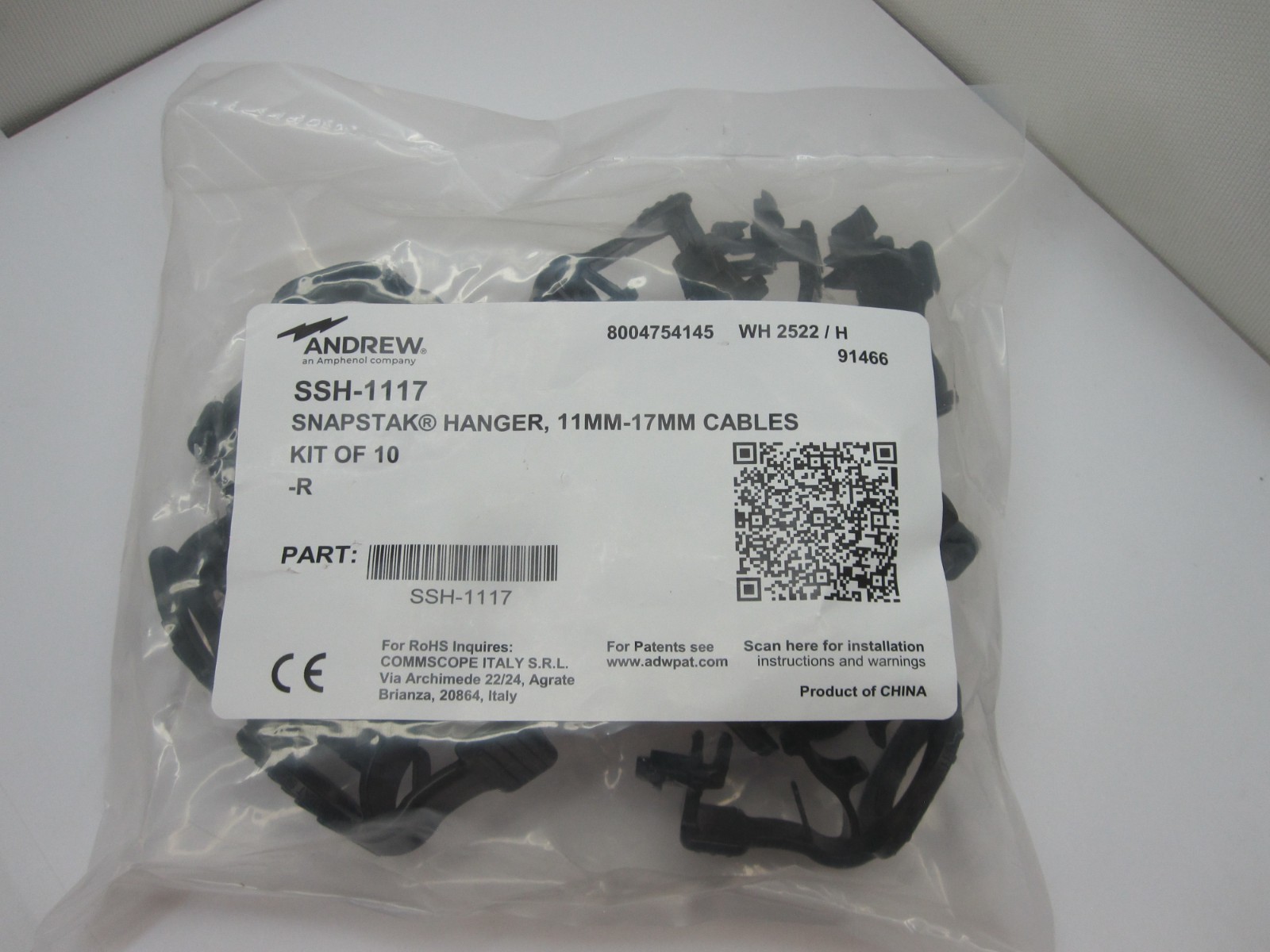CommScope/Andrew SSH-1117 SnapStak Hanger for 11mm – 17mm Cables, Bag of 10