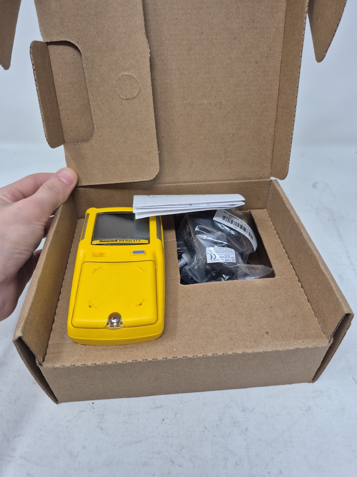 HONEYWELL Multi-Gas Detector BE Max XT II-6DMY7-New