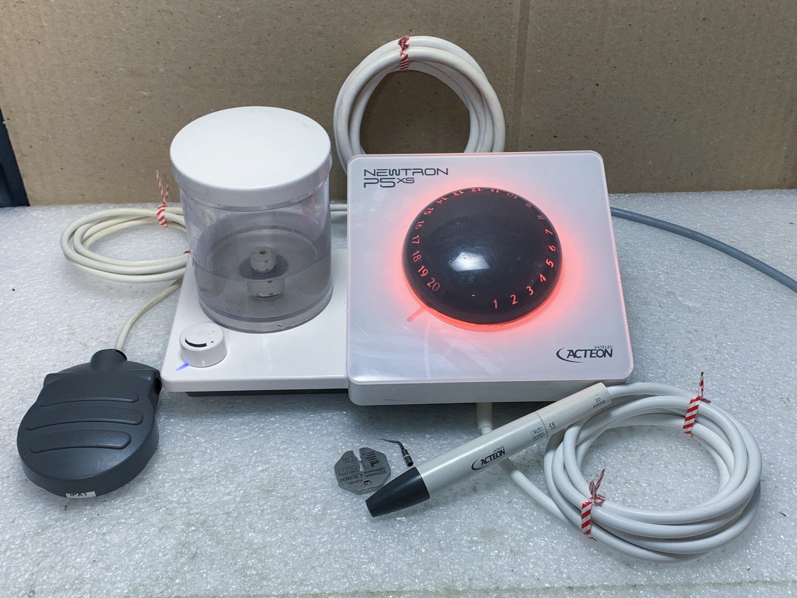 Acteon / Newtron / Satelec P5 XS B.LED Ultrasonic Scaler,90-Day Warranty