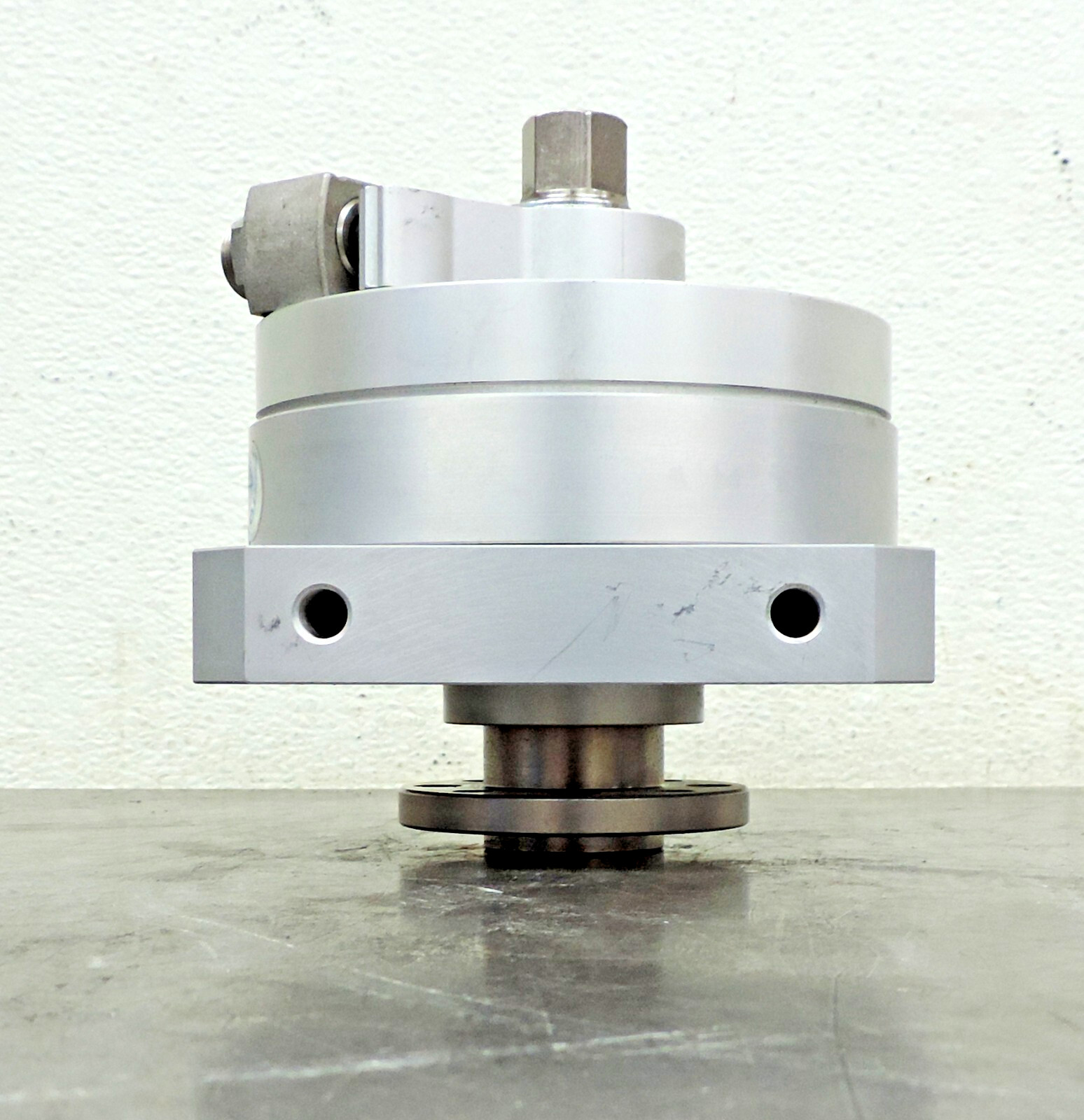 Festo DSM-40-270-P-FW-A-B Pneumatic Air Semi-Rotary Drive Actuator Guide 547587