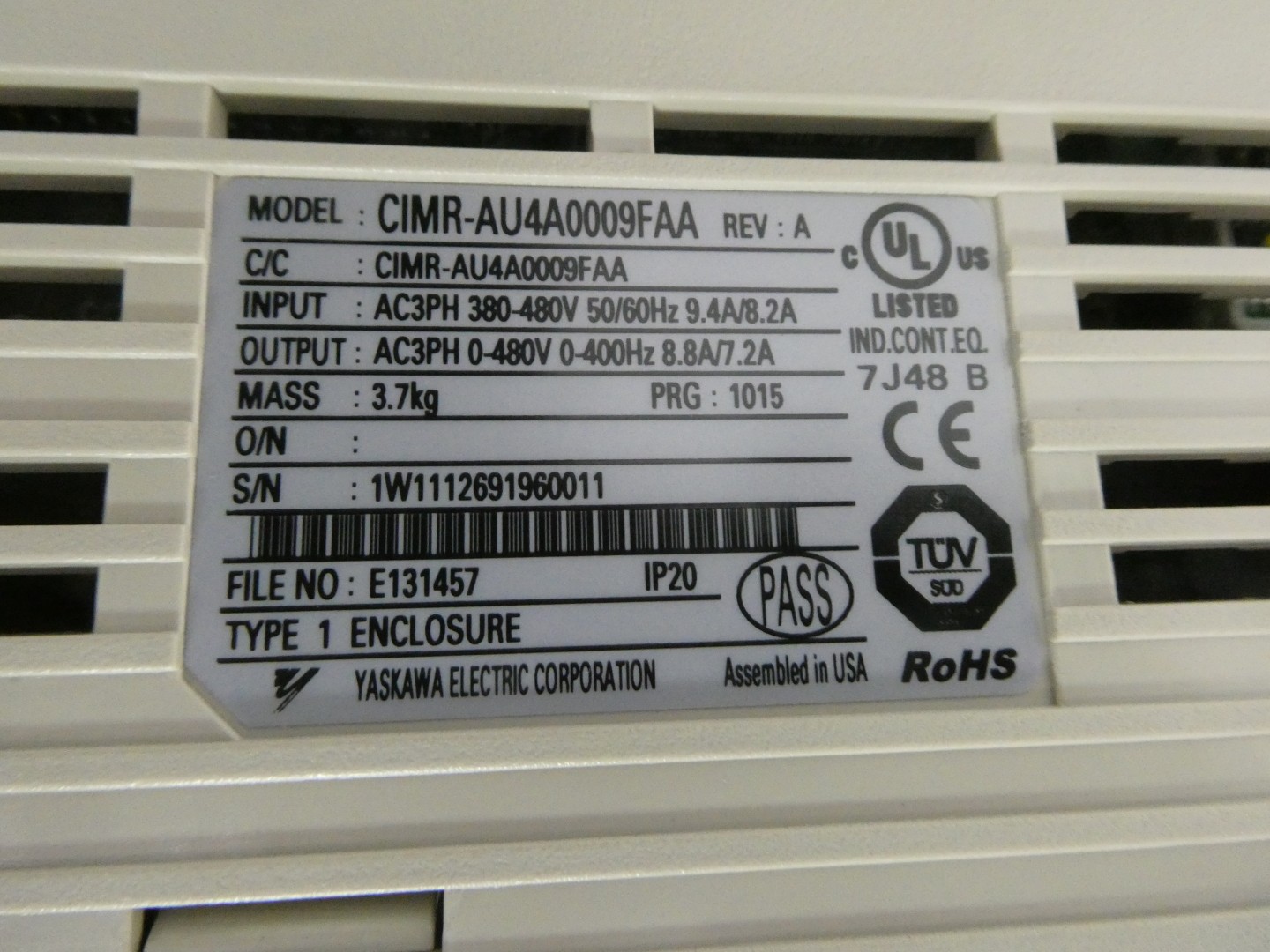 Yaskawa CIMR-AU4A0009FAA Ac Vfd Drive 0-480v-ac 0-400hz 380-480v-ac
