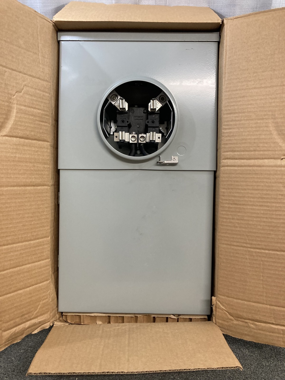 New Genuine Eaton MBT48B200BTSBL Outdoor Meter Breaker BR Type 200 Amp 4sp 8ci