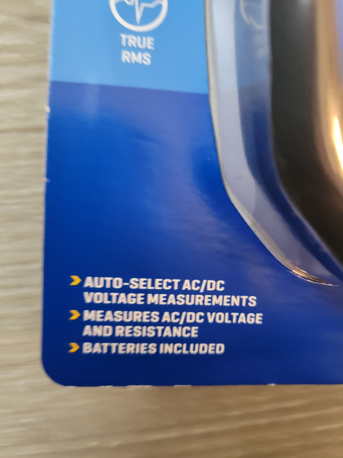 New Kobalt Digital True RMS Multimeter CAT IV 600V * 2545072