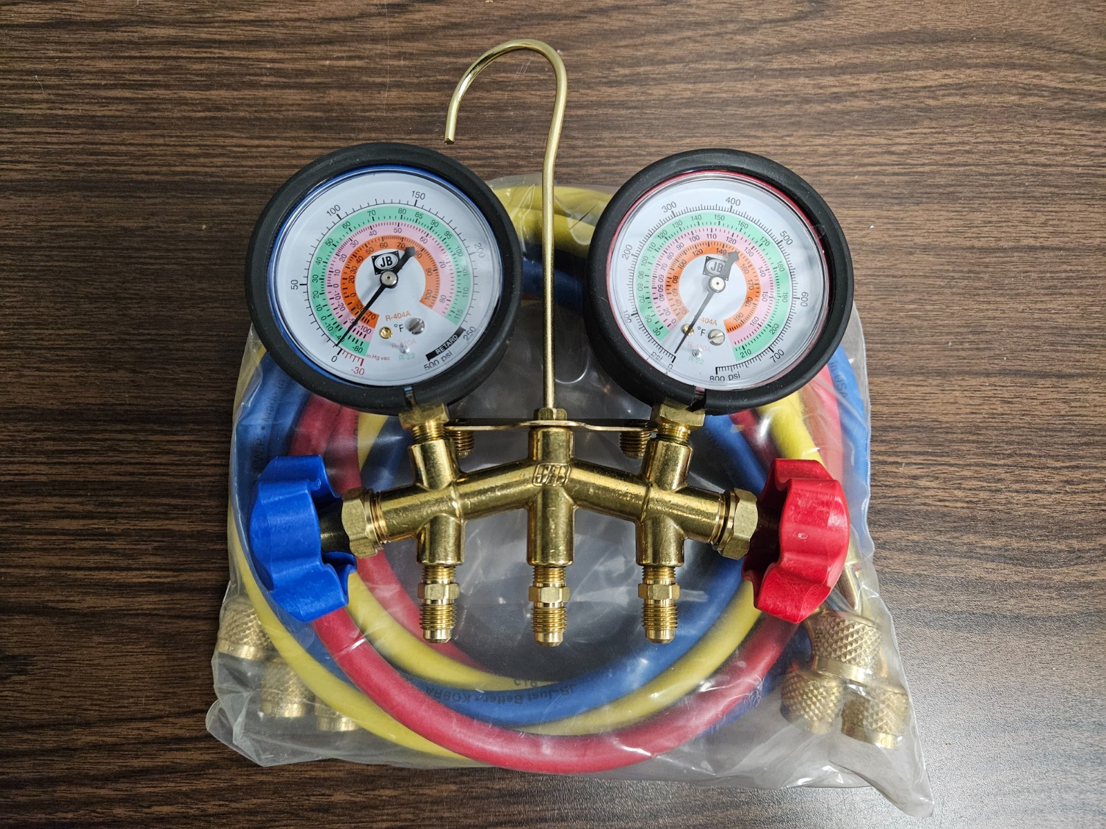 Just Better JB 2 Valve Brass Manifold R-22 R-410A & R-404A New No Box