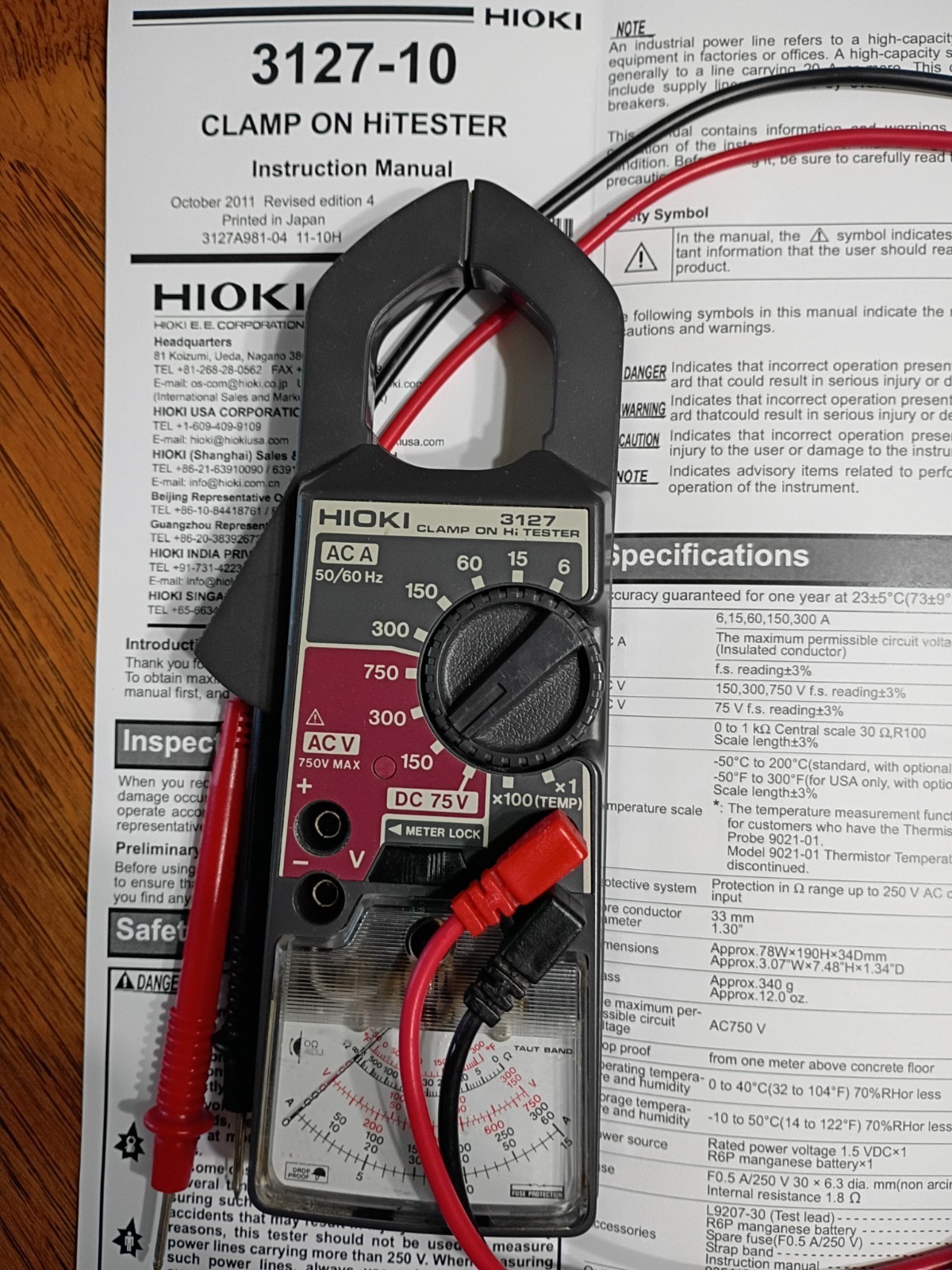 Hioki 3127 Clamp On Hi Tester with test leads and manual. made in Japan
