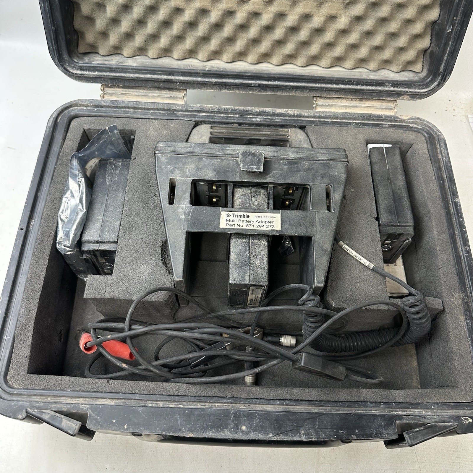Trimble Power Pack Kit With Batteries Untested May Be Incomplete As Is