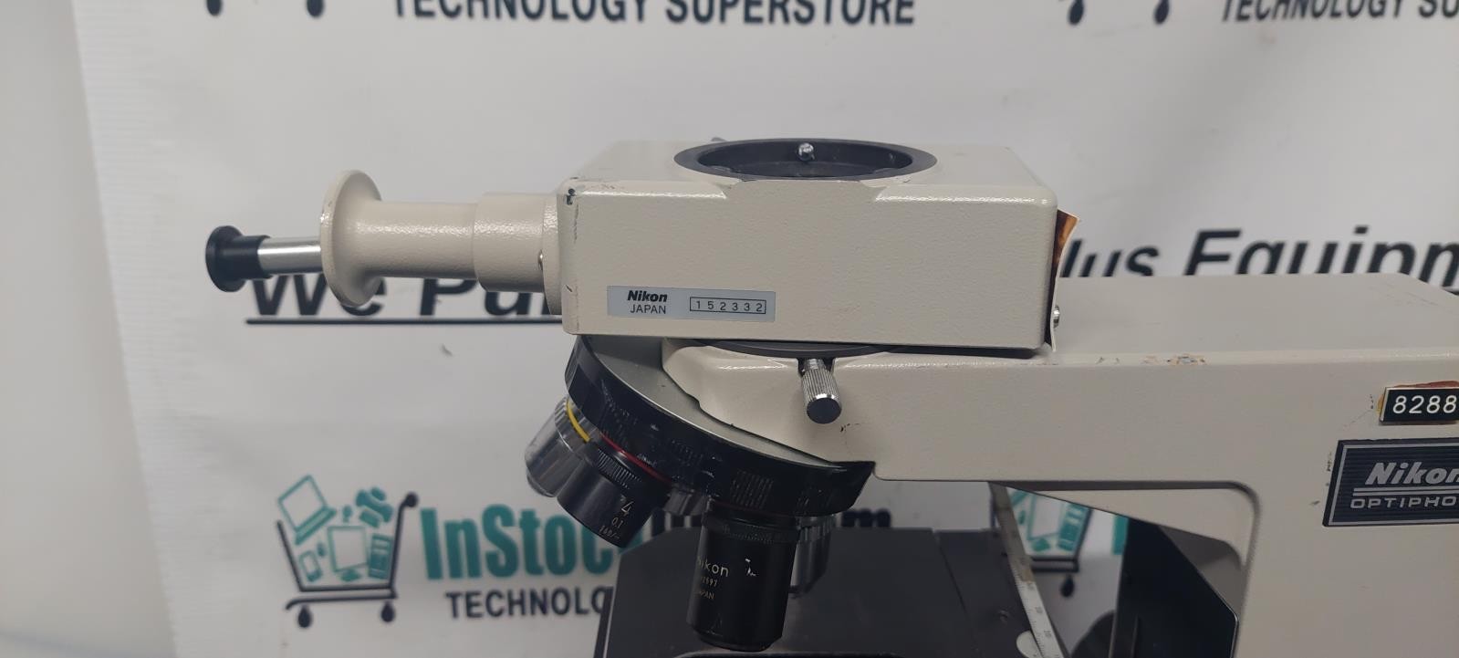 Nikon Optiphot Microscope w/ 6 Objectives