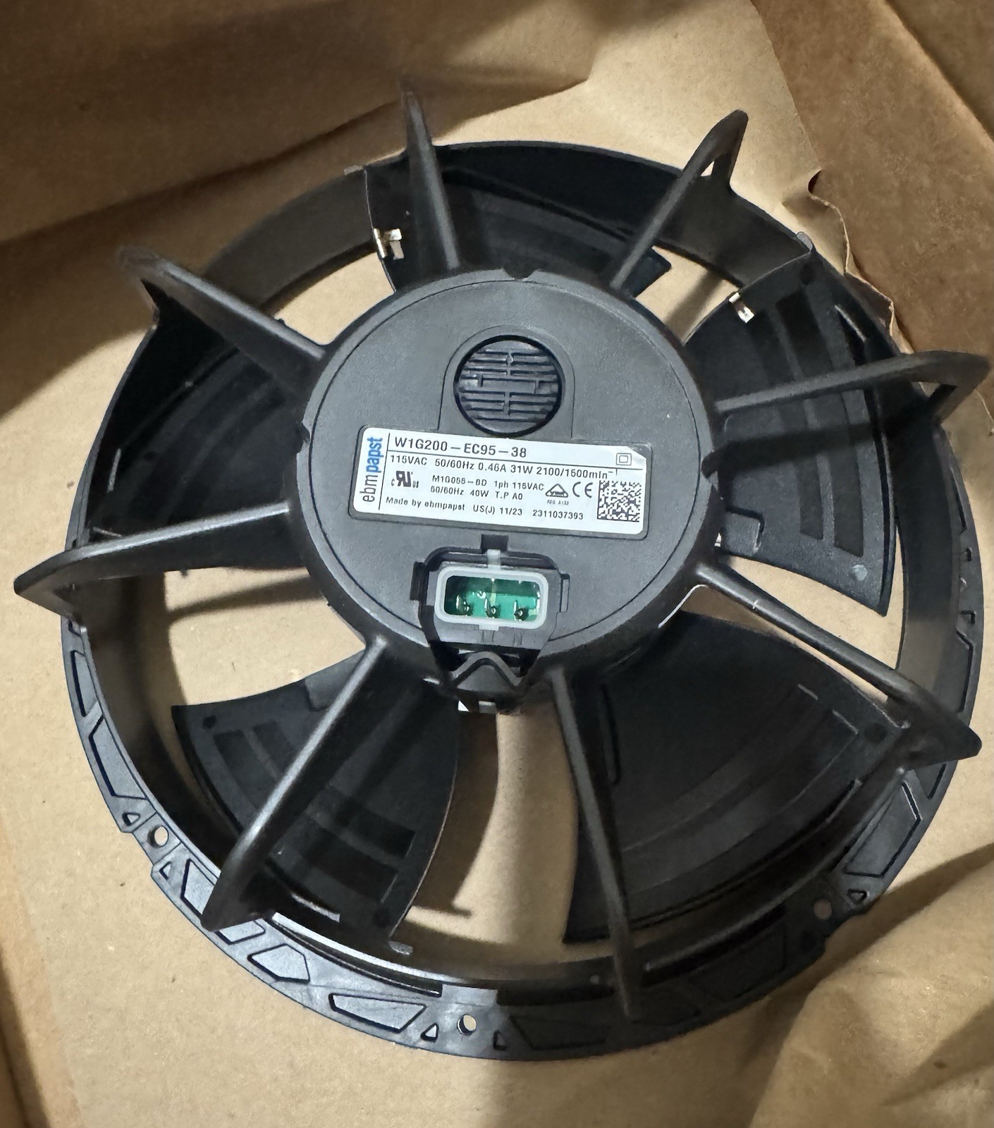 EBM-PAPST fan, 115 volt, 800-2100 RPM, 8″ diameter