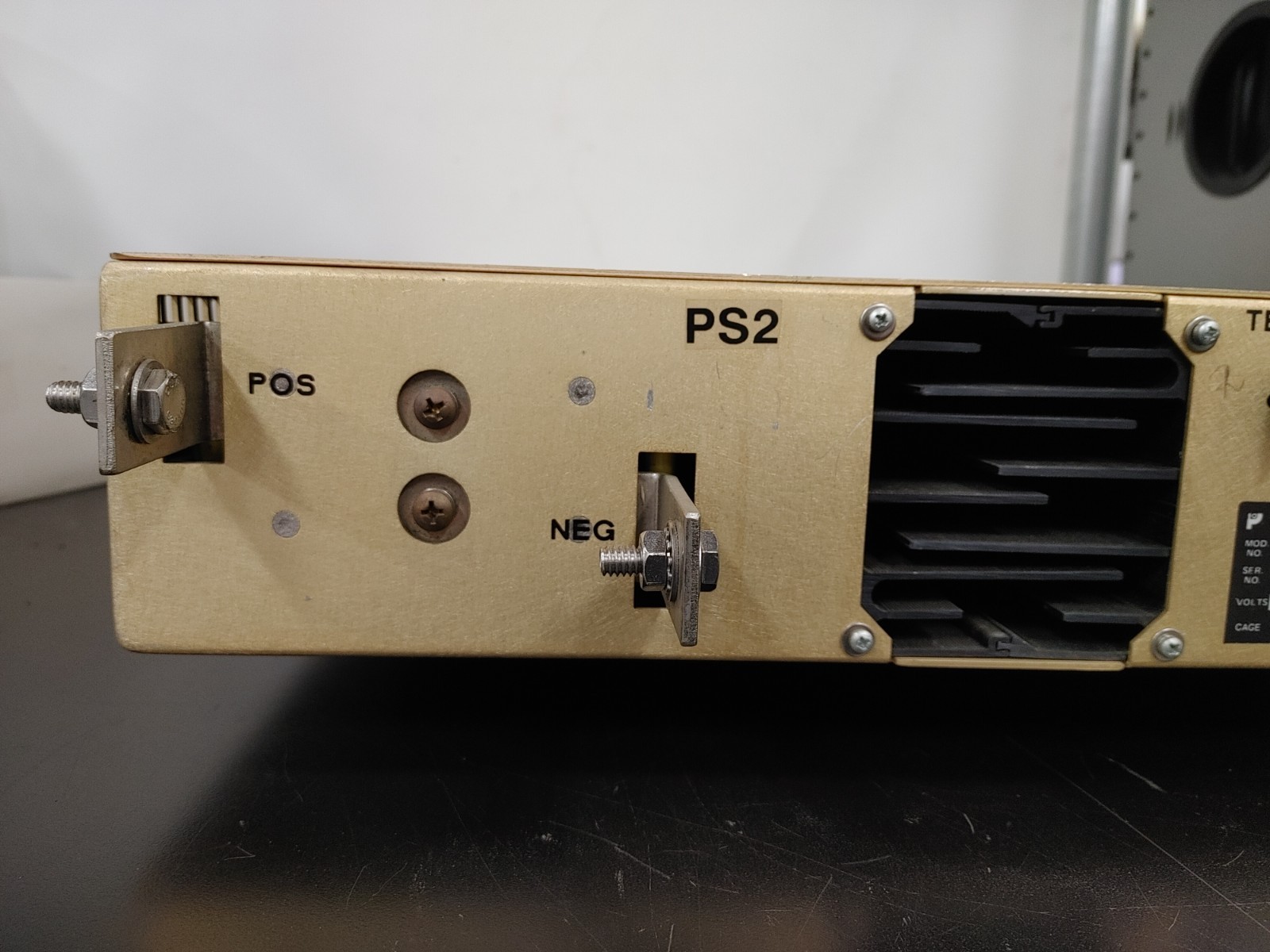 POWER TEN 3400D-10200 0-10 Volts DC 0-200 Amps DC Power Supply