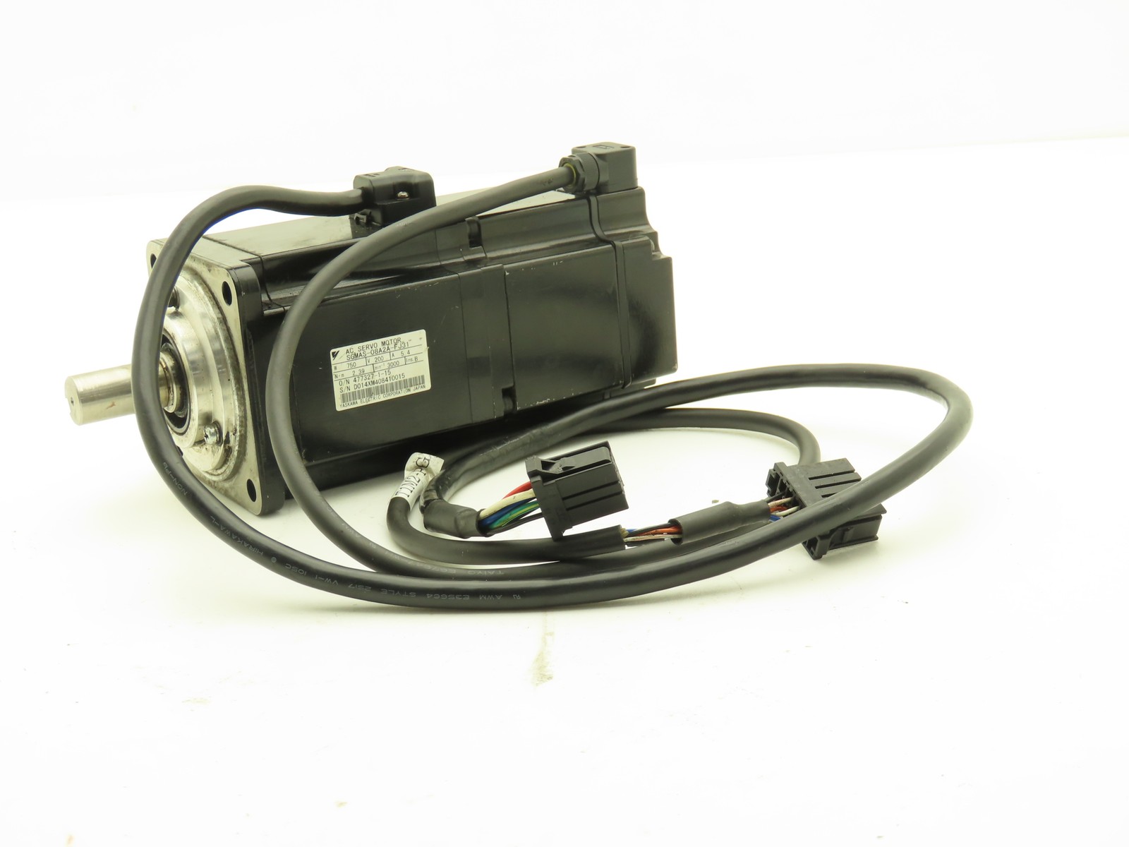 Yaskawa SGMAS-08A2A-FJ31 Servo Motor 750W 5.4A 16mm Shaft