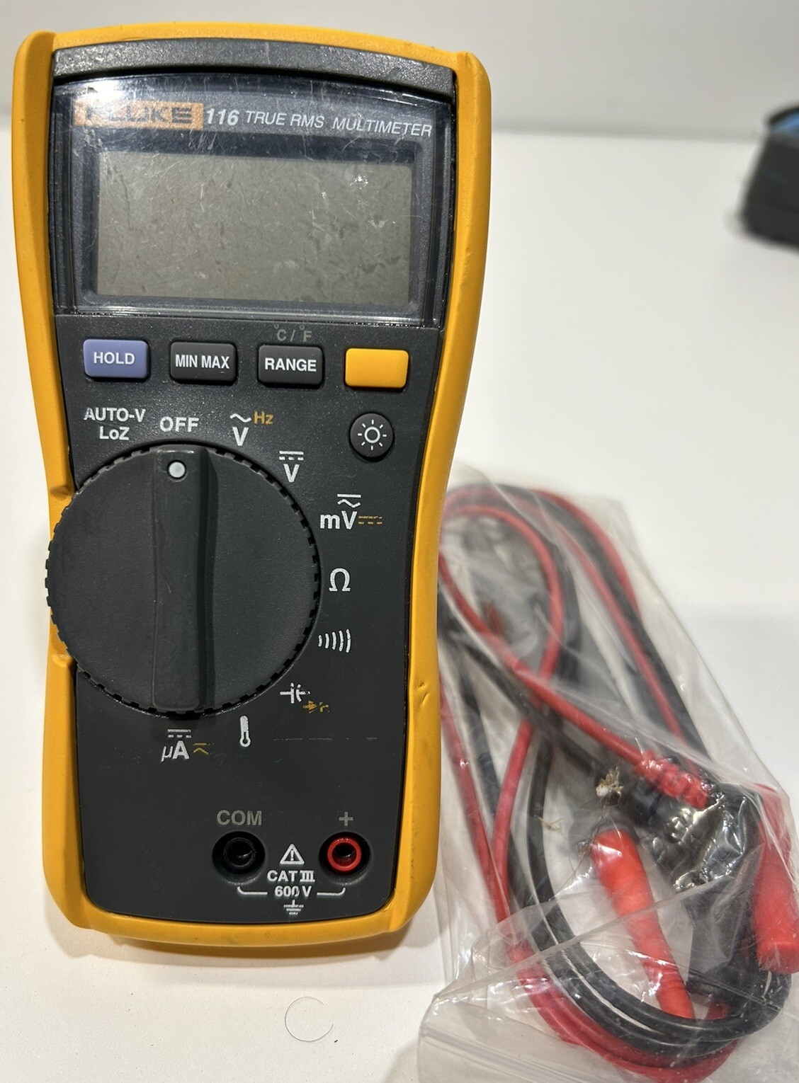 Fluke 116 HVAC AC/DC600V True RMS Digital Multimeter,Temp ,Capacitance ,Ohm,Freq
