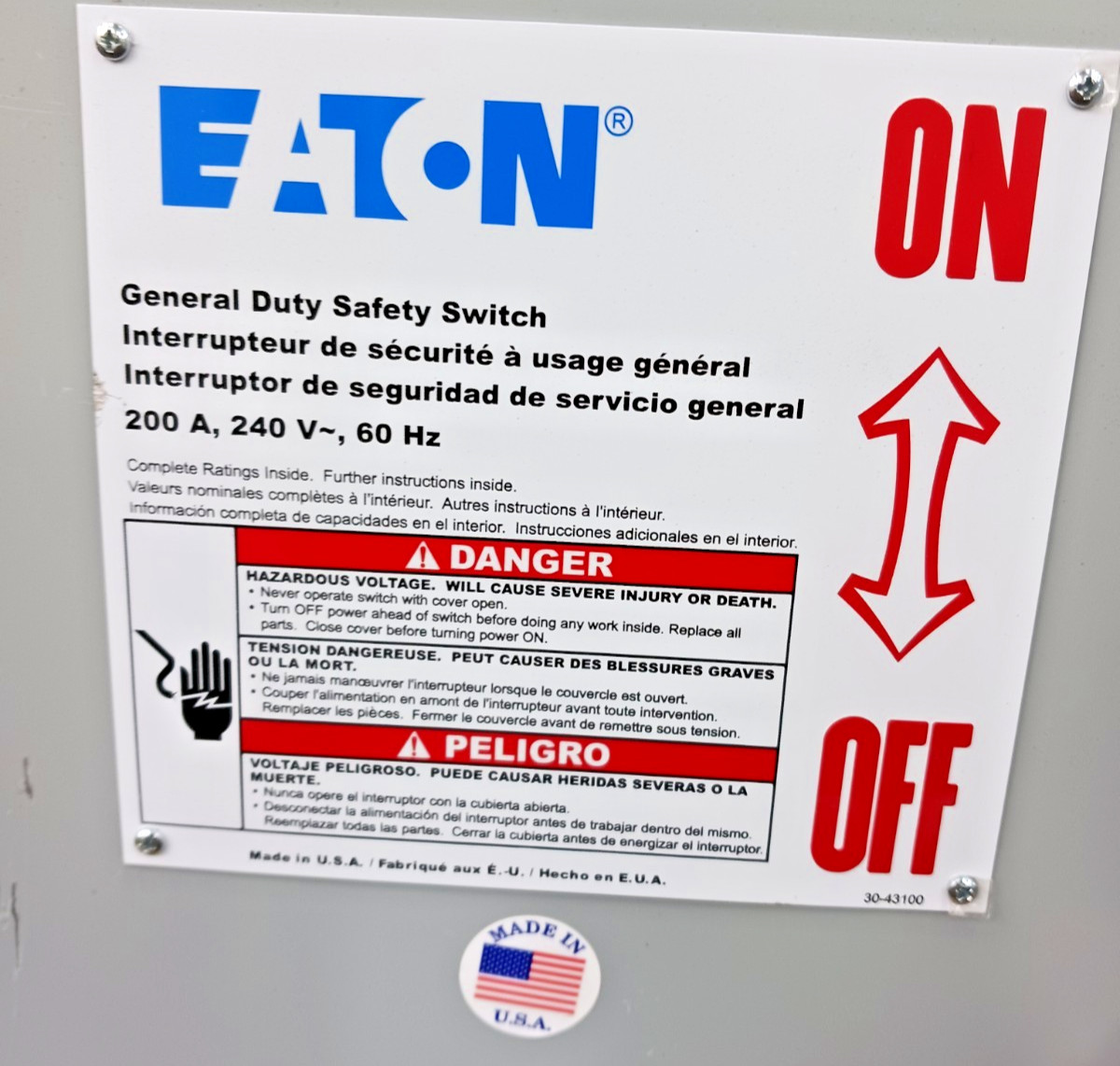 Eaton 200 Amp Non-Fusible Safety Disconnect Switch 3R Outdoor 240 Vac DG324URK