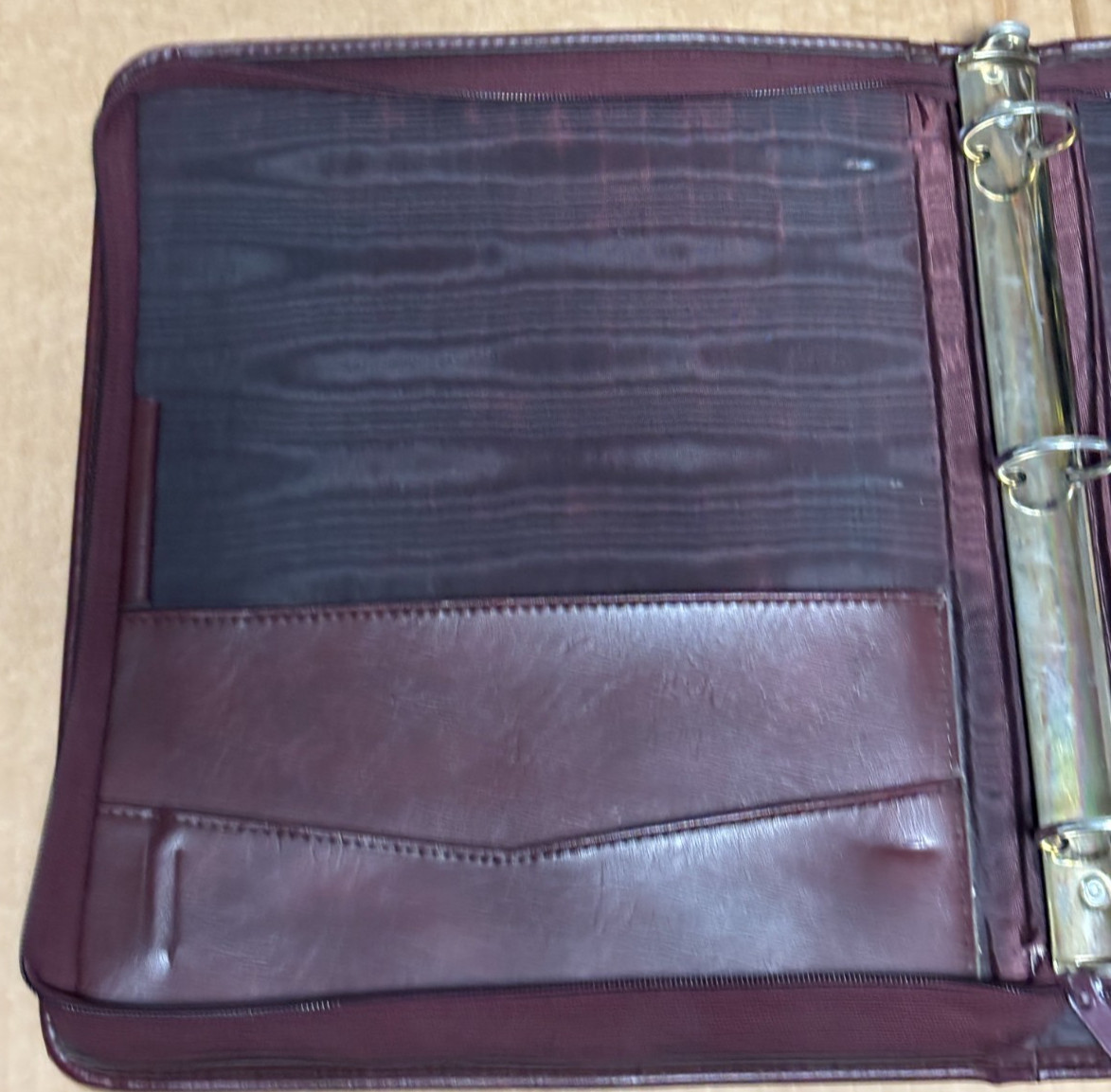Franklin Quest Zip 3 Ring Organizer Binder Burgundy Leather Made in USA Vintage