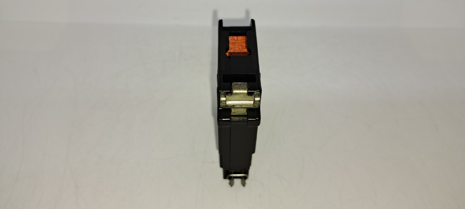 Cutler Hammer CH120 20 Amp 1 Pole Circuit Breaker METAL FOOT