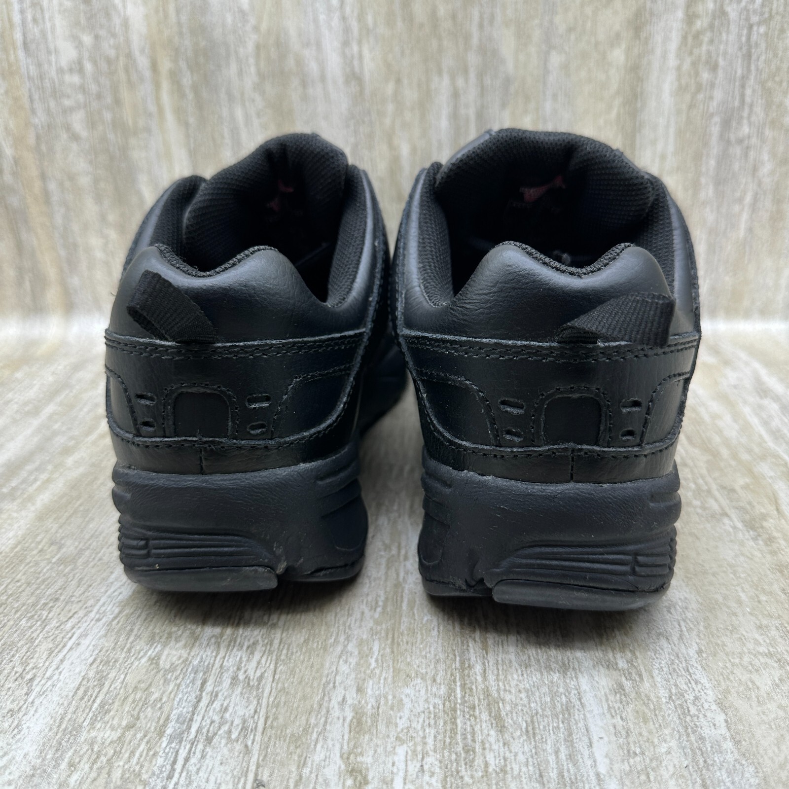 Red Wing Safety Toe Work Shoes Mens 7.5 B Black Leather Slip Resistant 6337
