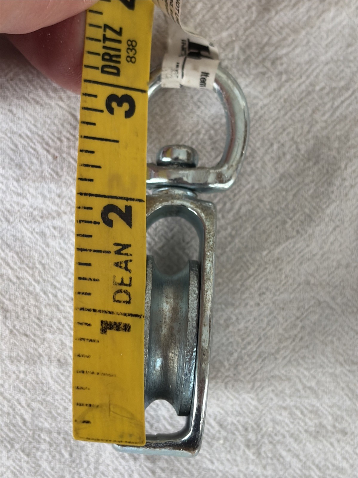 Two Swivel Pulleys for Use with Rope. See Photos for Size Specifics Provided.