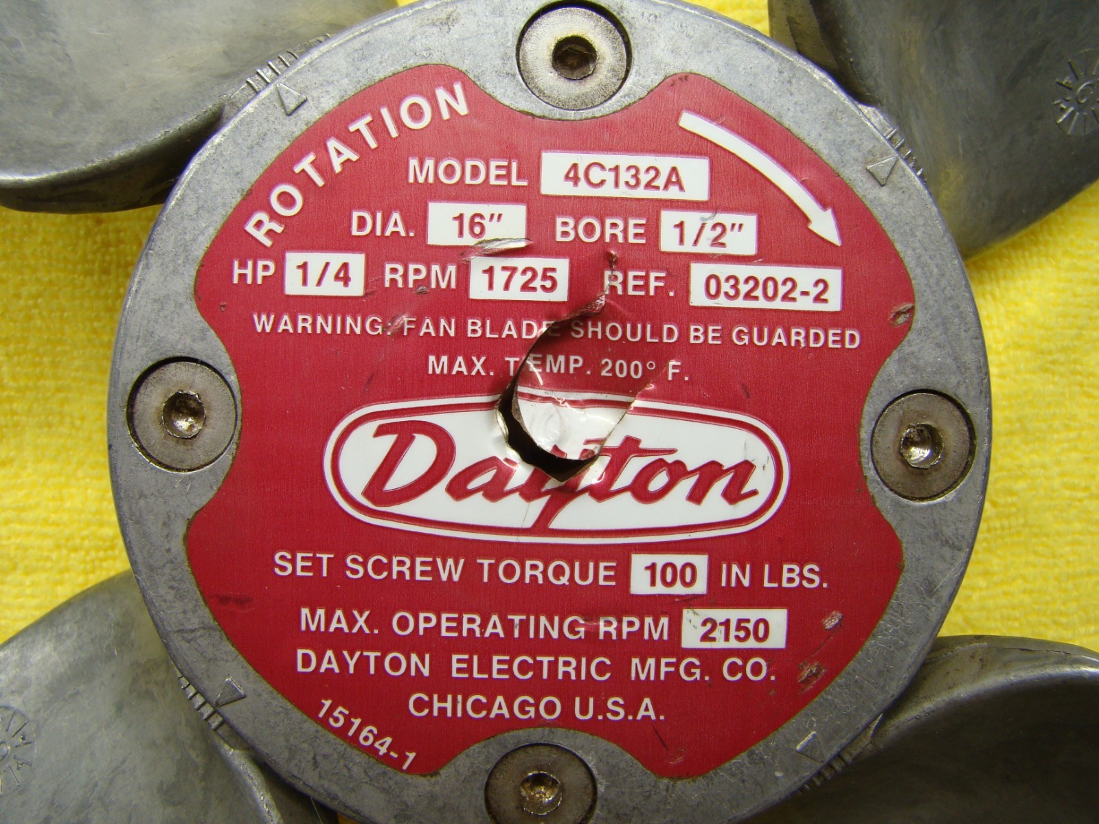 Dayton 16″ Adjustable Propeller Type Fan Blade 1725 RPM 1/2″ Bore HP 1/4 4C132A