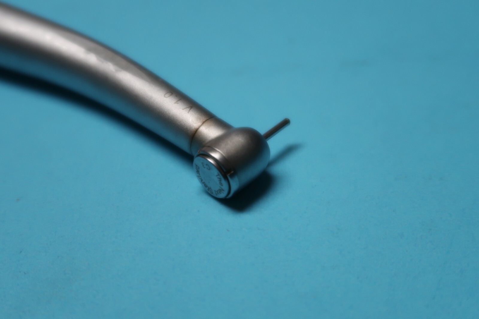 BEYES NON FIBER OPTIC 4 HOLE DENTAL HANDPIECE & 1 MONTH WARRANTY
