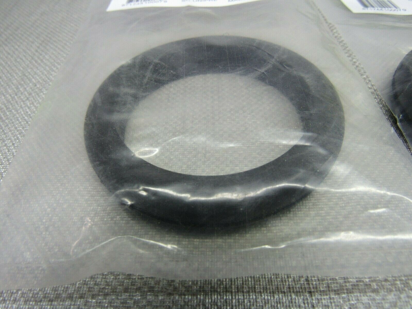 ON-Q F2242 Grommet Rubber 2.500 IN Lot of 2