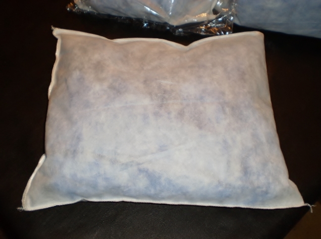1 pillow oil fuel Spill Sorbent absorbant boat tools absorbent 12″ x 14″