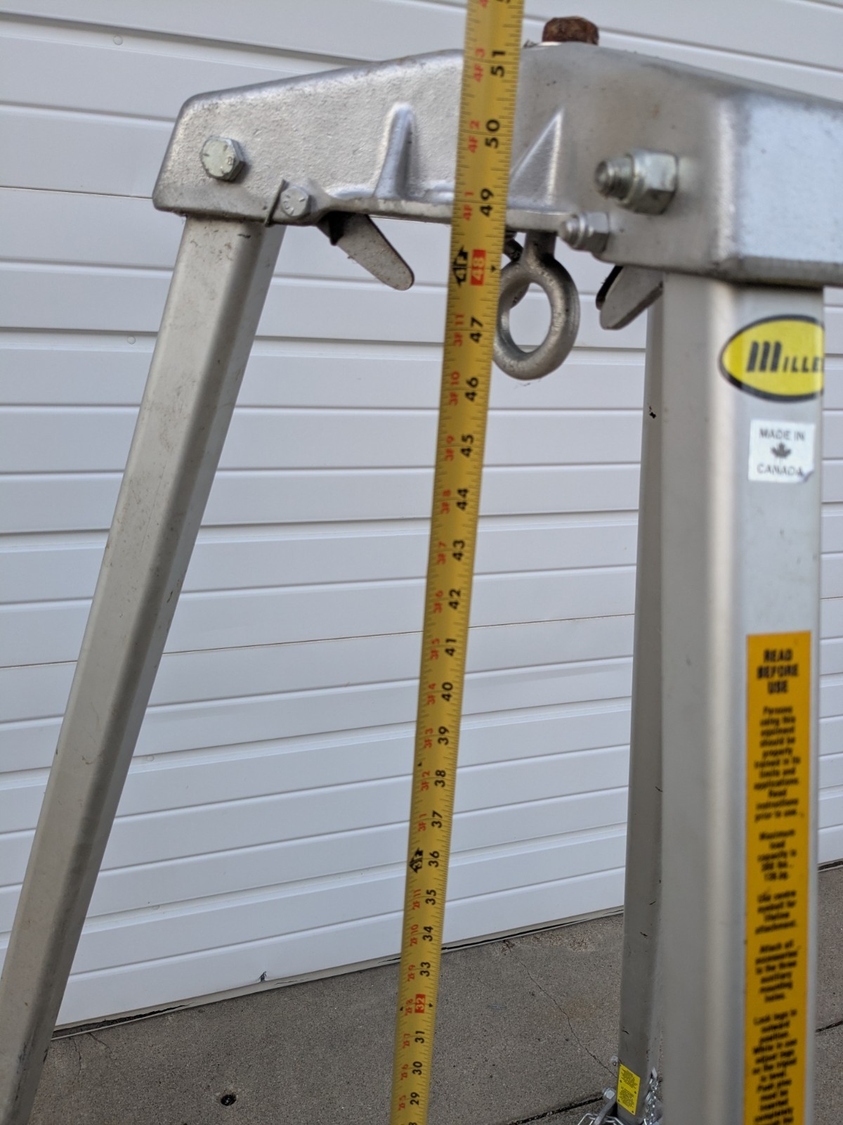 HONEYWELL MILLER 51/7FT Confined Space Tripod 400 lb Capacity Adjustable Height